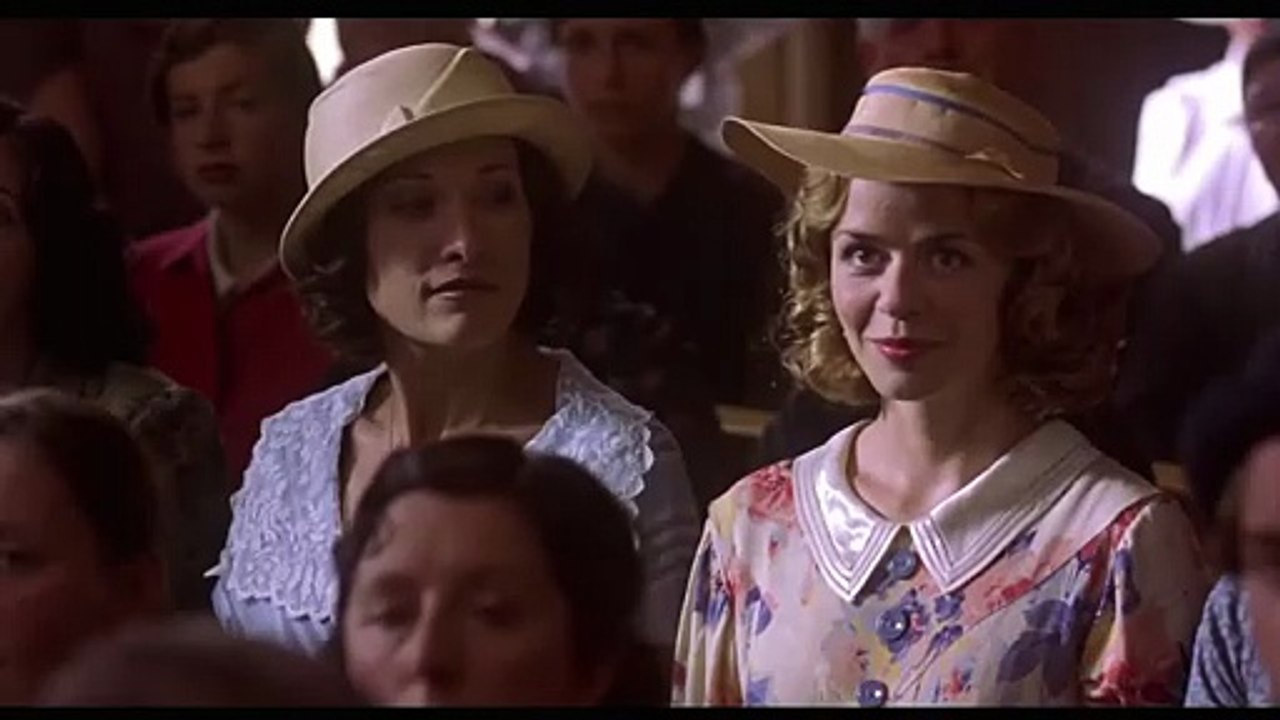El lápiz del carpintero | movie | 2003 | Official Trailer