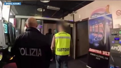 Scommesse illegali, due denunciati e sanzioni per 500 mila euro