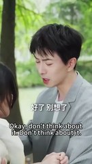 After losing her memory, she married the richest man in the Jing family while pregnant. Unexpectedly, her scumbag parents forced her to marry an old man to pay off her debts. Her rich husband clenched his fists and dared not touch her. #PopularShorts#Boss