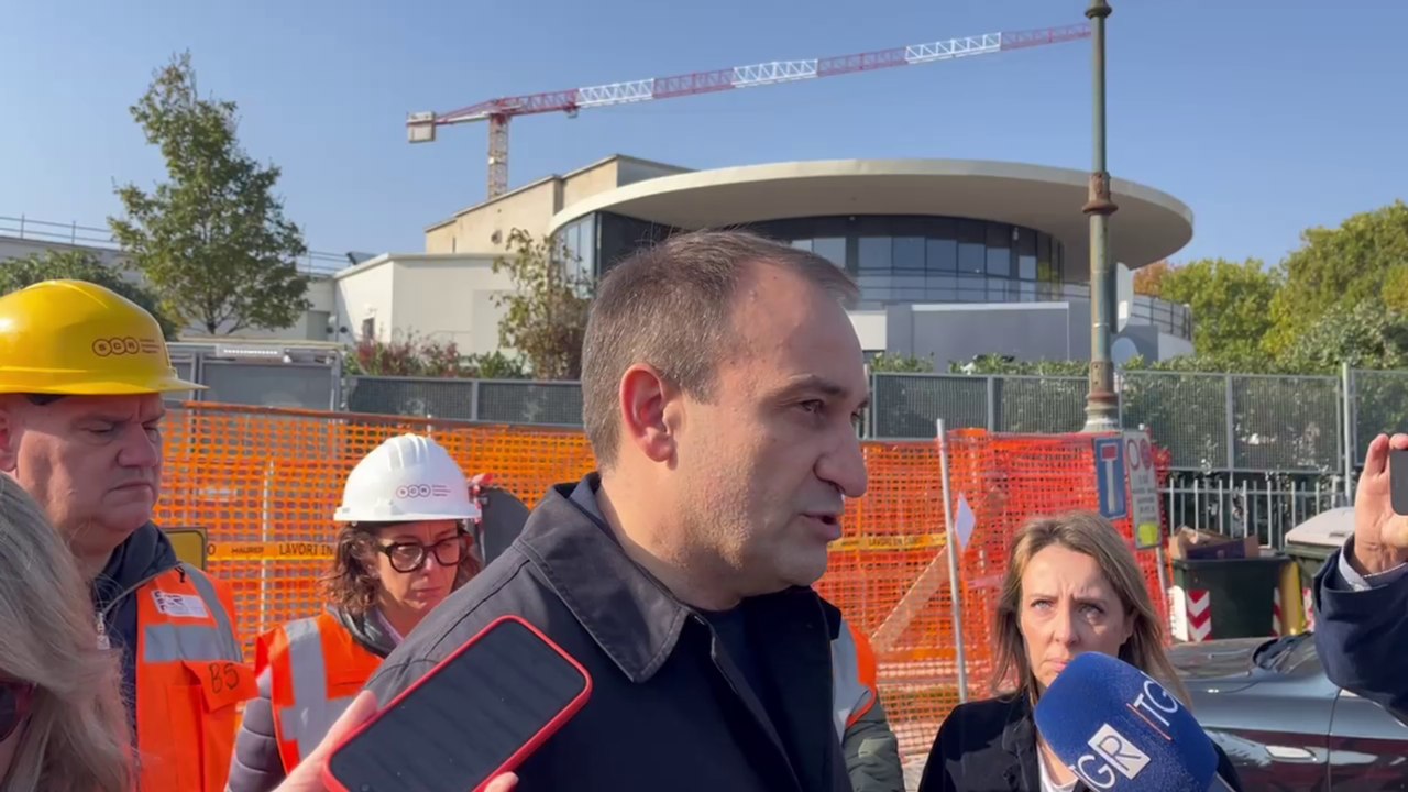 Operaio di 41 anni muore in un cantiere a Torino, il sindaco Stefano Lo Russo: «Una tragedia per la città»