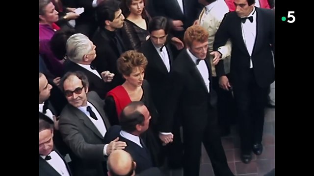 Johnny Hallyday & Jean-Luc Godard – Rencontre au Festival de Cannes 1985 | Extrait “Godard Superstar” (2023)