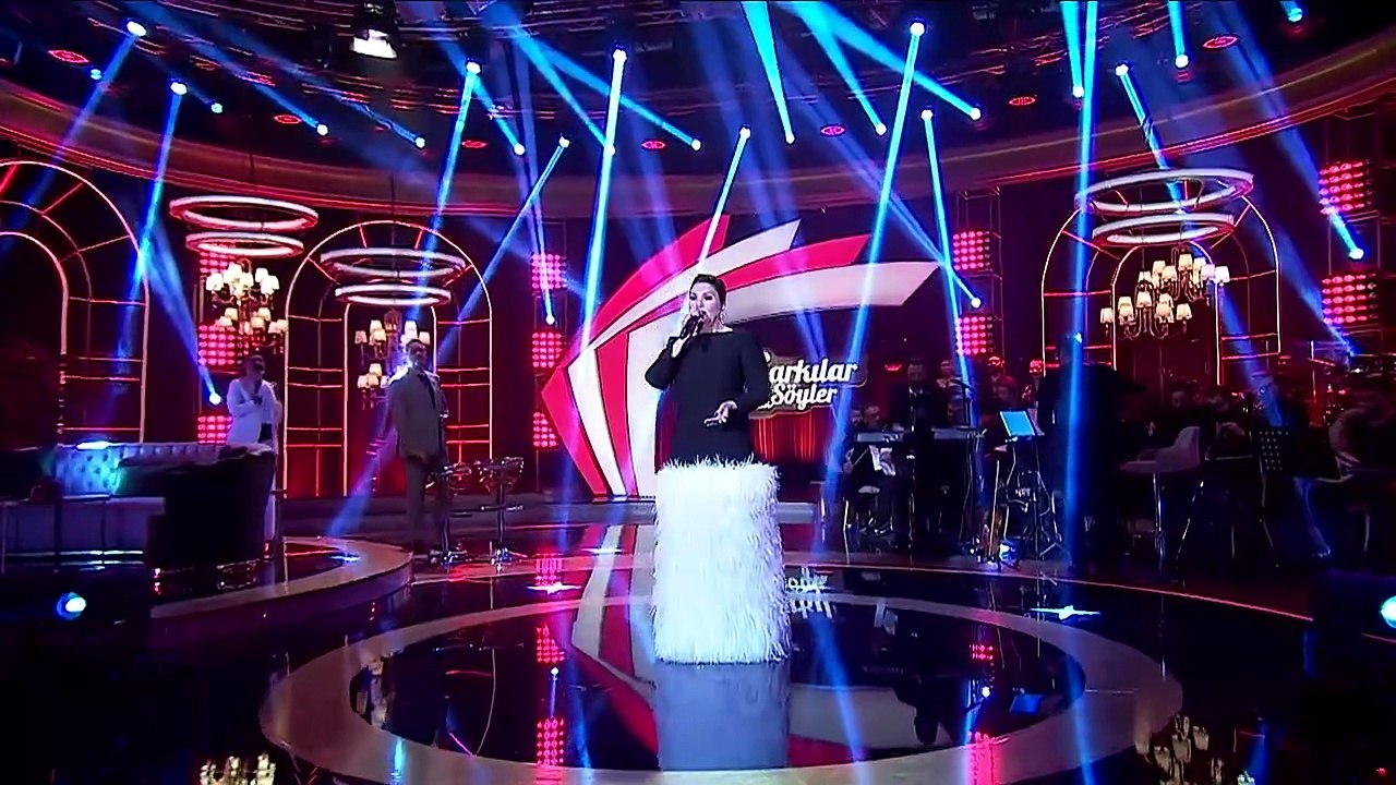 Sibel Can - Başı Bağlı