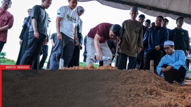 ‘Ahmad Arif sentiasa pegang tasbih, bawa buku agama’ - Rakan