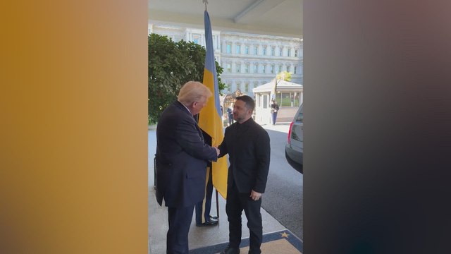 Trump Praises Zelensky’s Outfit in Bizarre White House Moment