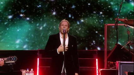 Fly Me To The Moon (Kaye Ballard cover) - Michael Bolton (live)