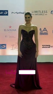 إطلالة الفنانة جيهان الشماشرجي من اليوم الثاني لمهرجان الجونة السينمائي