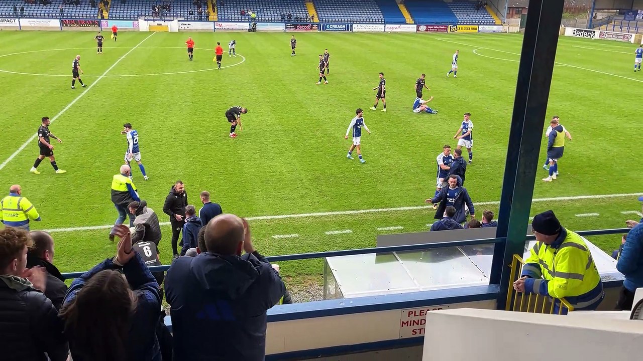 Scenes at the final whistle as Glenavon end 11-game losing run with season's first Irish League win - on Premiership debut as boss for Michael O'Connor