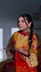 Tiktoker minahil malik Desi look