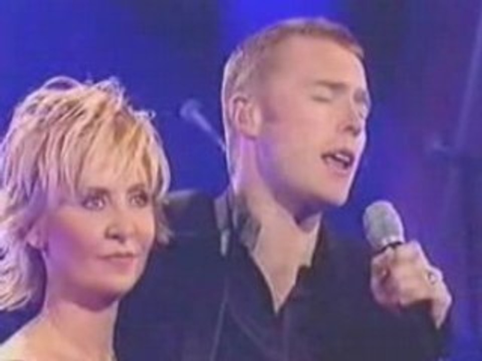 Ronan Keating & Lulu - If Tomorrow Never Comes (Live)
