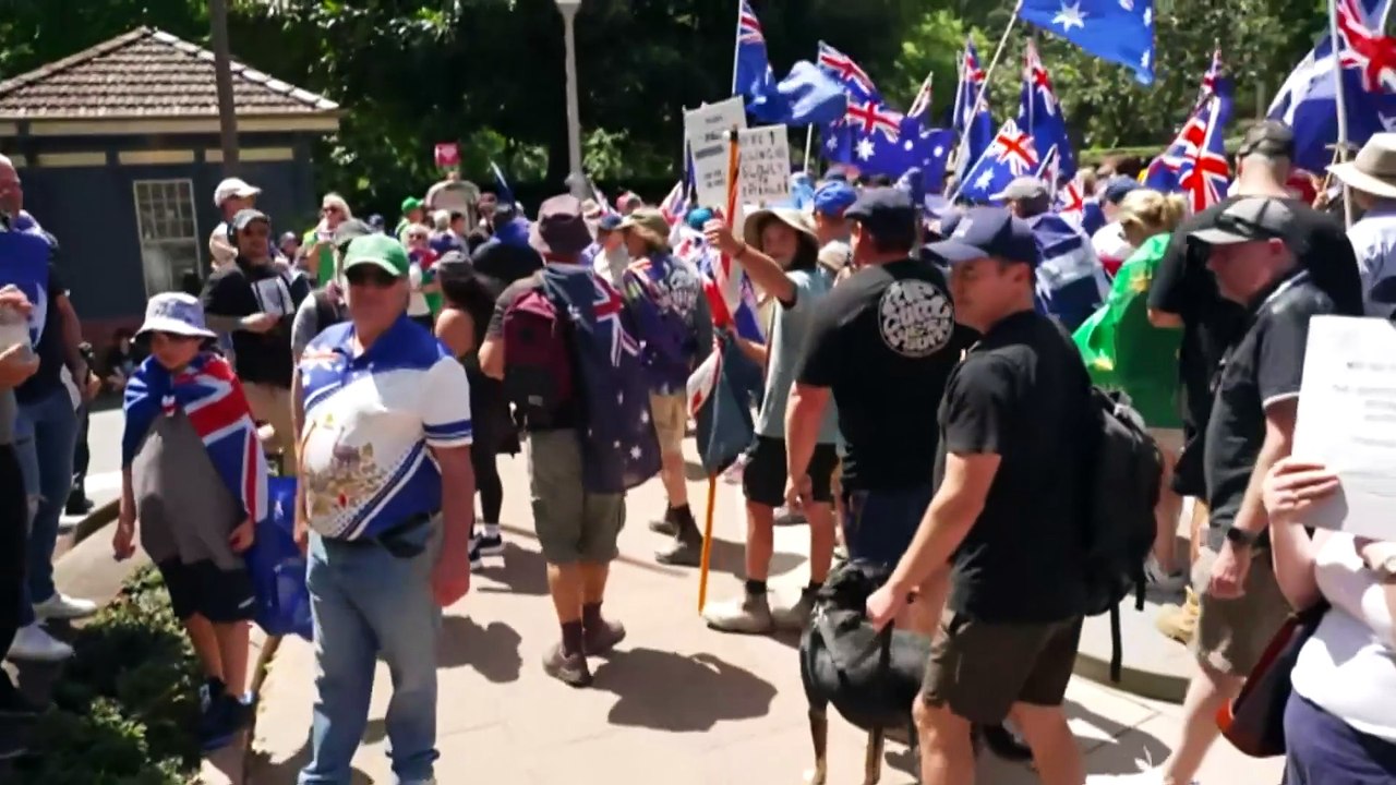 Anti-immigration and counter anti-racism rallies underway nationwide