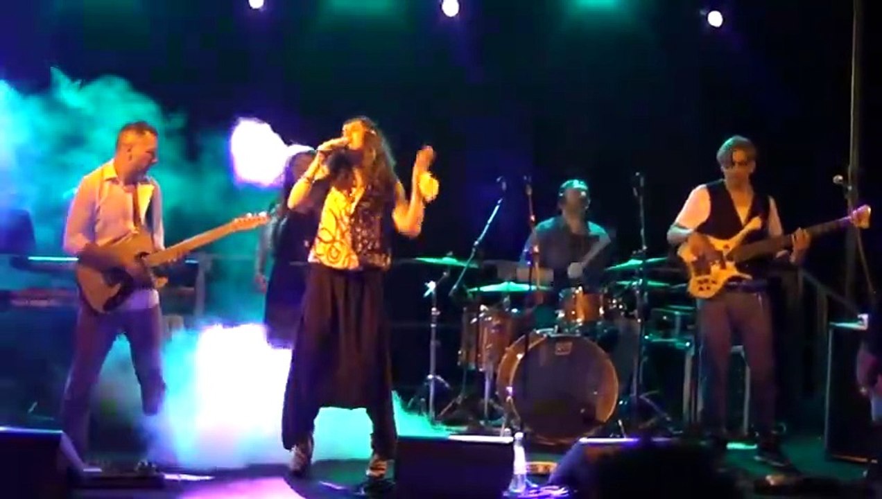 Dirotta su Cuba - Chiudo gli occhi (live)