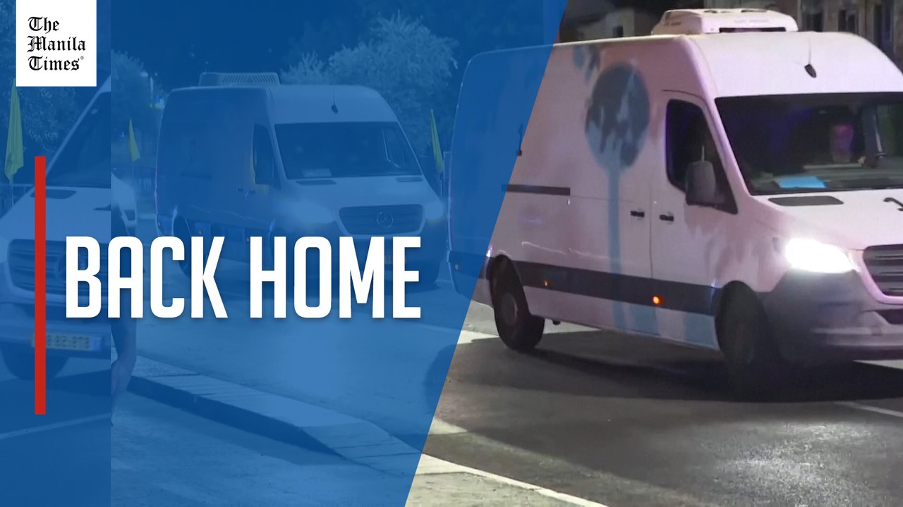 Convoy carrying bodies of deceased hostages arrives in Tel Aviv