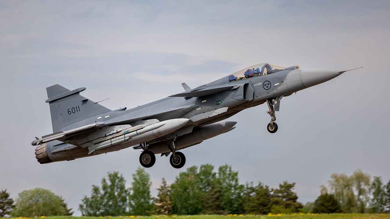 La Svezia avvia le operazioni con il Gripen E, il caccia più moderno mai prodotto da Saab