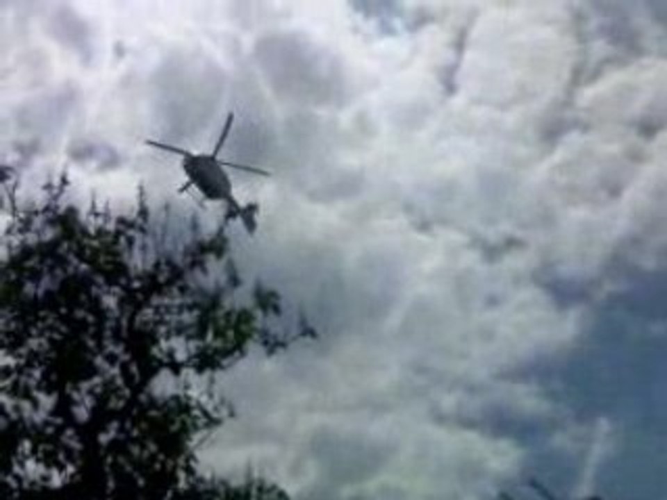 Helico du SAMU décolle de place d'italie à paris