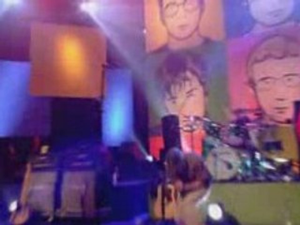 Blur - Song 2 (Live Jools Holland 2000)