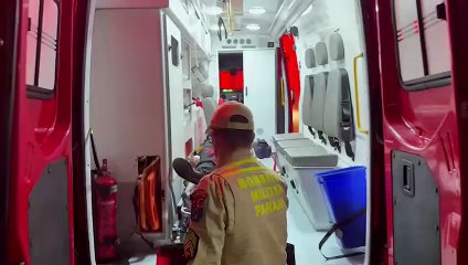 De moto, jovem bate contra carreta parada no Bairro Brasília