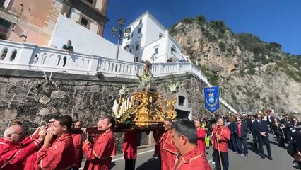 Atrani (SA) - La processione con la statua di Santa Maria Maddalena (19.10.25)