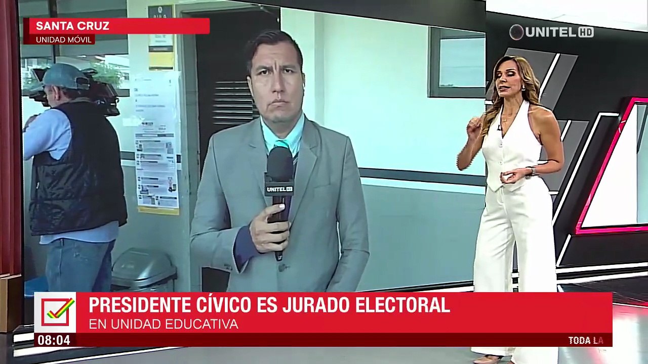“Ejerciendo democracia se puede cambiar este país”, dice cívico cruceño que  participa de esta jornada electoral como jurado