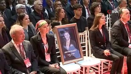 Özel'den ''İmamoğlu'nun aday olamaması ihtimali için çok konuşulacak açıklama: ''Vallahi ben değilim, sensin''