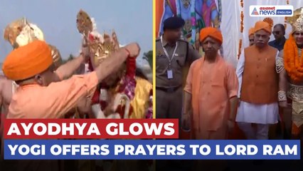 CM Yogi Offers Prayers to Lord Ram & Sita at Ayodhya’s Grand Deepotsav