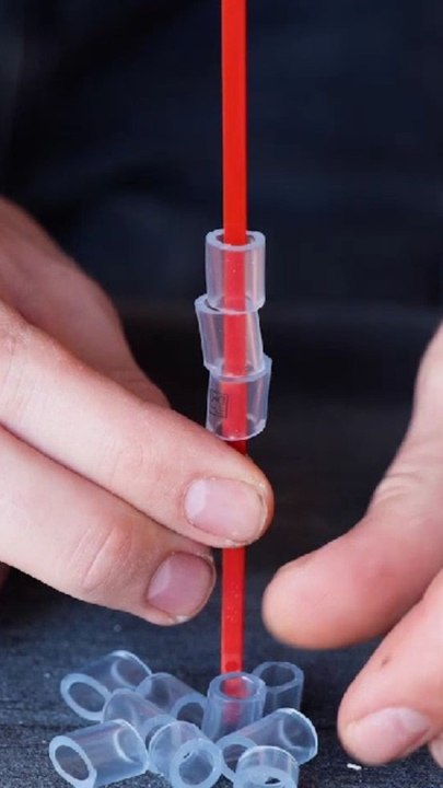 Astuces FAIT MAISON pour le chaos des câbles et le style de la salle de bains