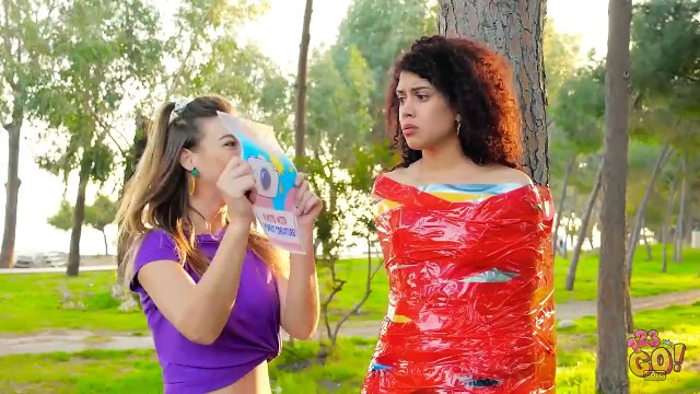 10 BEST FUNNY PRANKS ON FRIENDS! __ Crazy Challenges and Pranks By Kidzeee!