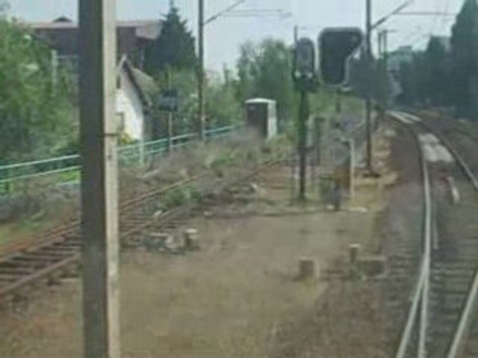 Balade eb train ligne jeumont erquelinnes.