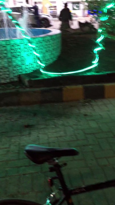 Sharah-e-faisal road part 1