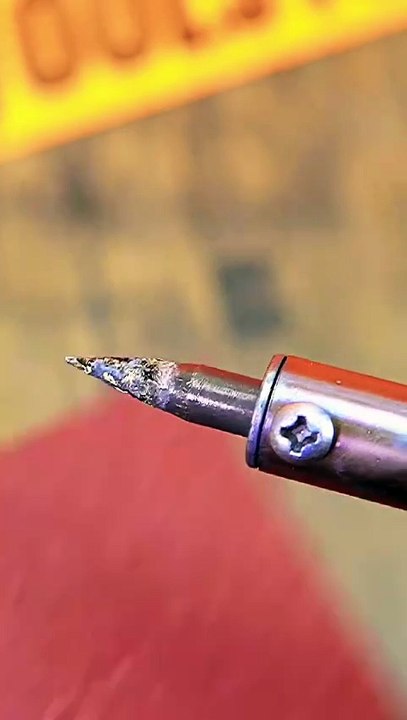Awesome Soldering Hack | Best Tool Cleaning Trick for Perfect Soldering Every Time #SolderingHack #ToolCleaning #ElectronicsRepair #DIYHacks #SolderingTips