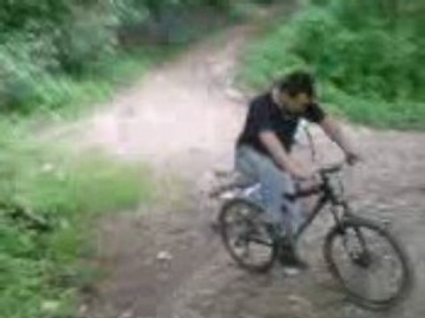 NICO A LA DESCENTE DE CHALIFERT