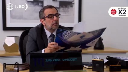 ¿Qué hace Diego, el asistente del gerente de Finanzas, a escondidas