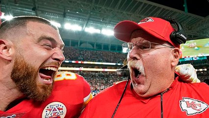 NFL: Fiesta en el vestuario de los Chiefs y Andy Reid felicita a sus jugadores tras otra victoria