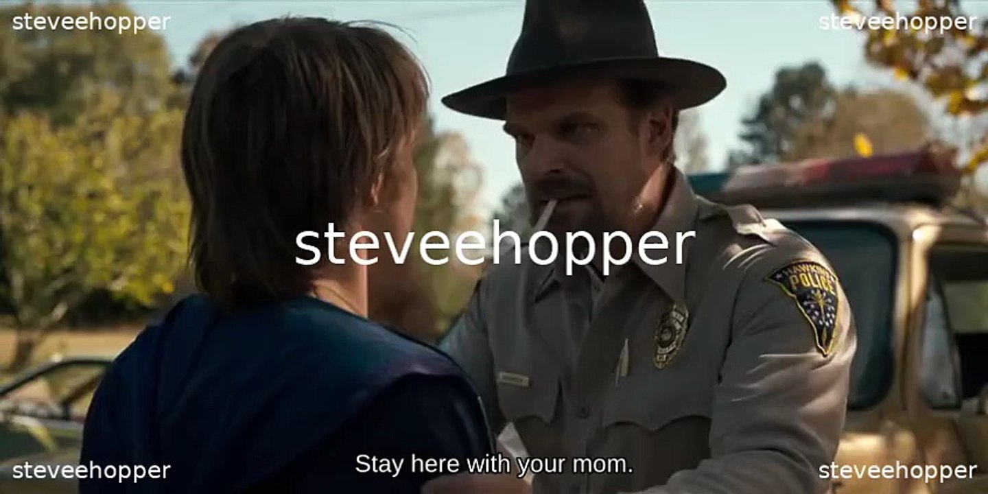 Stranger Things_S01E02_Chapter Two - The Weirdo on Maple Street