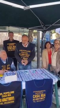 Afragola (NA) - Esposito: Primo gazebo per incontrare le persone (19.10.25)