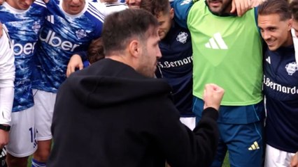 La emotiva arenga de Cesc a sus jugadores tras tumbar a la Juventus