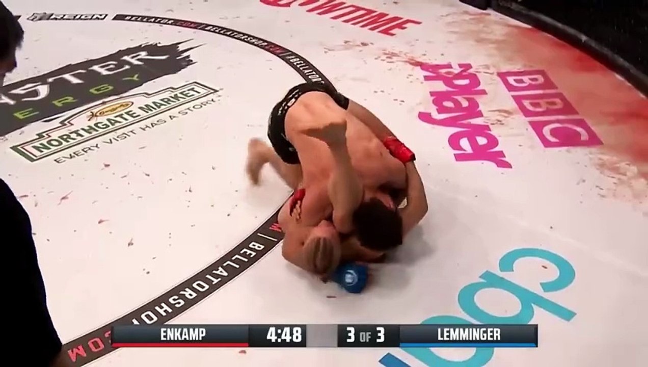 MMA Submissions 2025 Part 35  Ultimate Grappling & Tapout Highlights