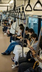 Solo dos horas de móvil: el experimento de desconexión de la ciudad japonesa de Toyoake