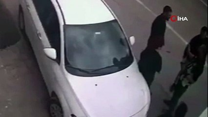 Drift atan maganda yakalanınca bakın ne yaptı! Pes dedirten hareket kamerada