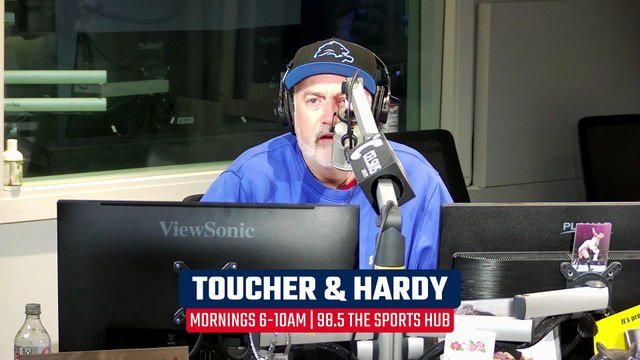 TAKEAWAYS: Patriots Winning Streak Continues After 31-13 Win Over Titans