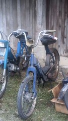 # mobylette.   103.   et vespa