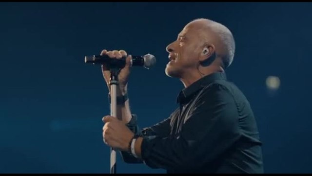 Eros Ramazzotti live con il World tour gala premiere ad Amsterdam