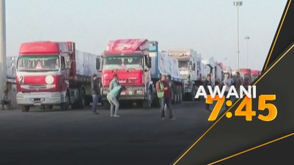 Trak bantuan menuju ke Gaza beratur di persimpangan Rafah Mesir