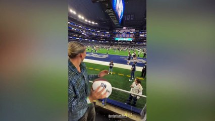 Paige Bueckers shocks fans with her football skills before Dallas Cowboys game