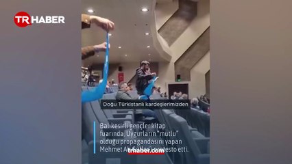 Doğu Türkistan'da zulüm olmadığını savunmuştu! Zalimin yanından olan CHP yanlısı gazeteciye kitap fuarında sert tepki