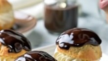The Insane Art of Baking Chocolate Eclairs To Try