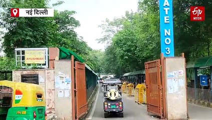 दिवाली पर घर से दूर जीटीबी अस्पताल में ड्यूटी कर रहे डॉक्टर और नर्सिंग ऑफिसरों ने व्यक्त की अपनी भावनाएं, जानिए क्या बोले