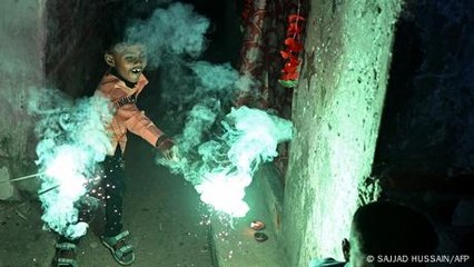 Can 'green' firecrackers cut Dehli's Diwali pollution?