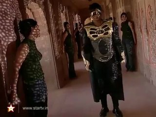 Karma drama " Koi Aa Raha Hai Waqt Badalney " (2004) Full Episode 13
