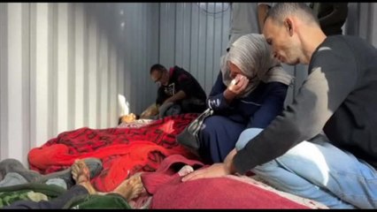 Gaza piange di nuovo i suoi morti: "La guerra è ricominciata"