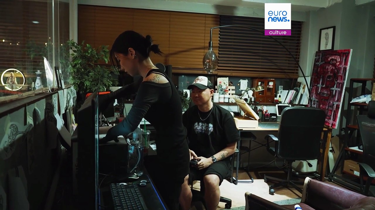 Coreia do Sul está a alterar as suas leis restritivas em matéria de tatuagens. Como é que isto vai afetar os artistas?